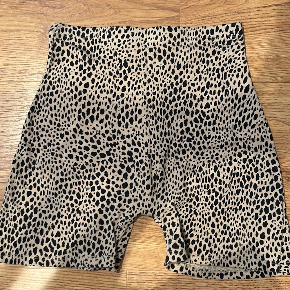 Brandy Melville Cheetah Print Biker Shorts